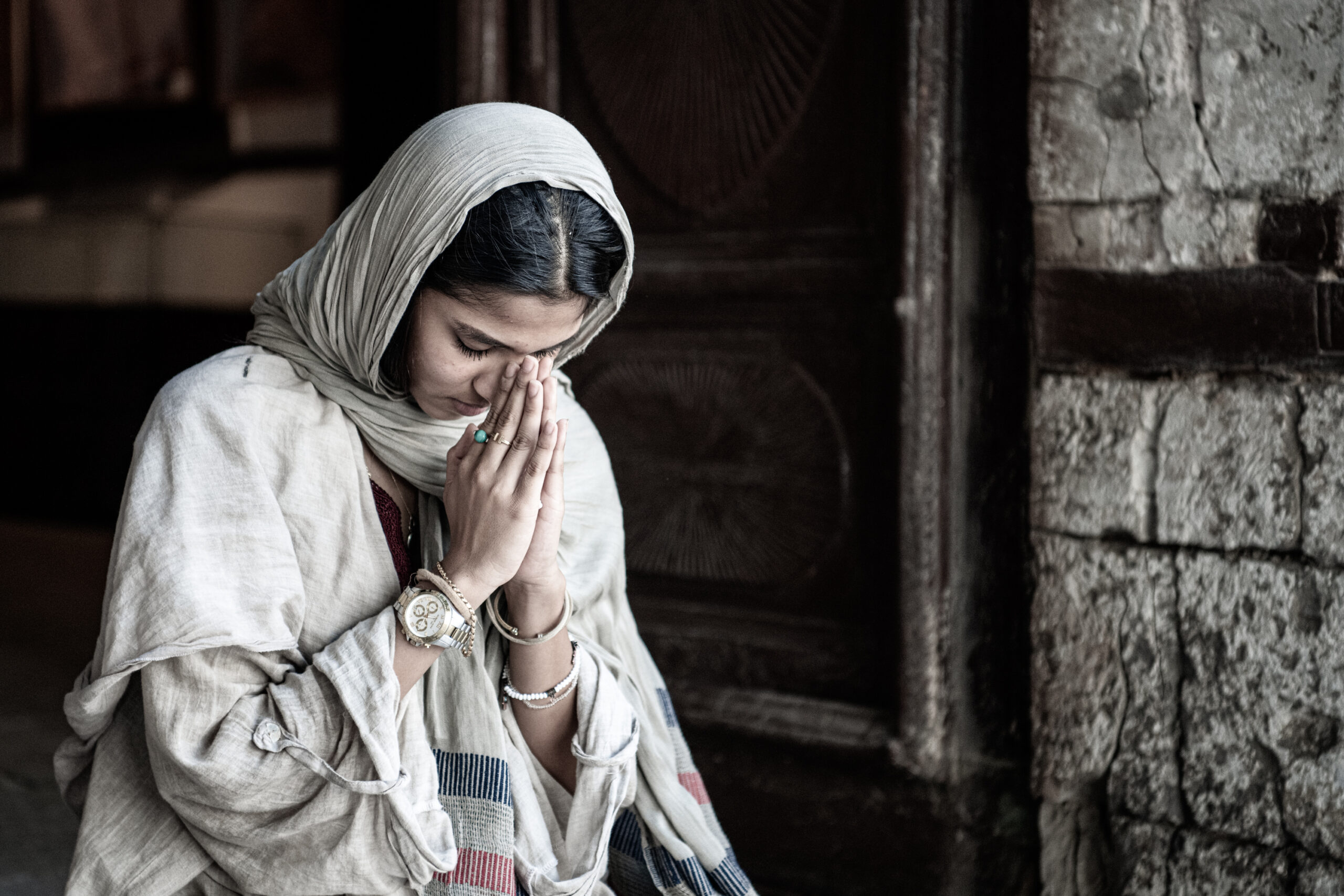 Portrait Photography Warm Welcome -- Indian Way